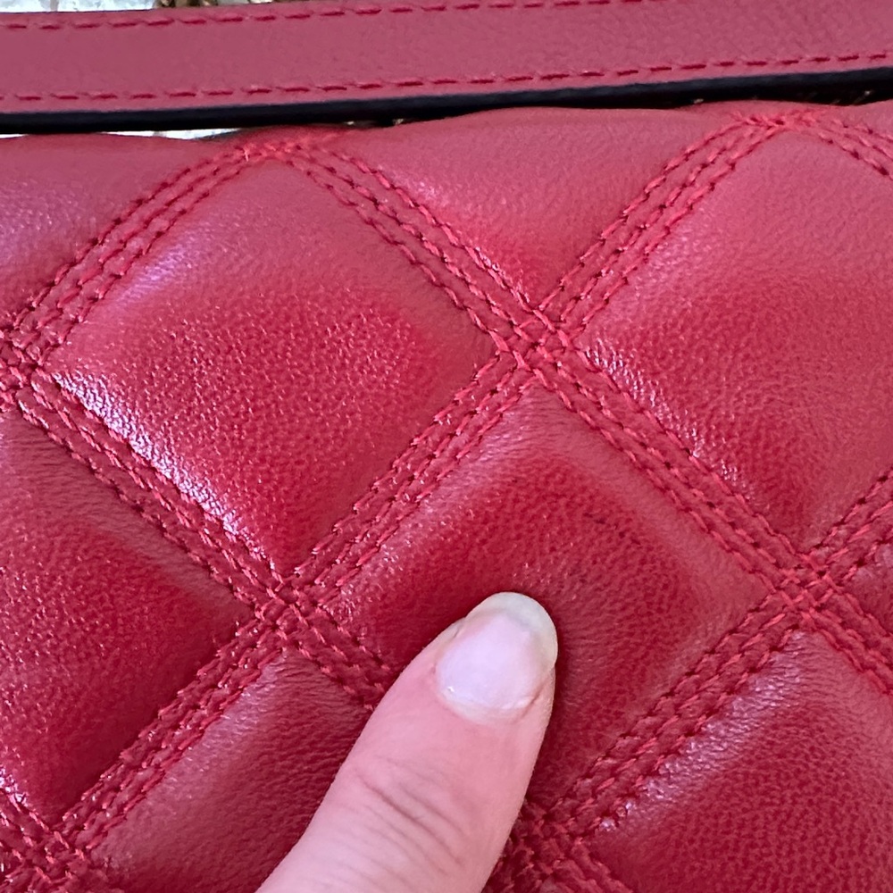 Yves Saint Laurent Burgundy Quilted Crossbody Bag - Picture 5 of 6